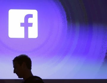 Κογκρέσο καλεί Ζάκερμπεργκ -Ο πρόεδρος του Facebook φορά κοστούμι και ζητά συγγνώμη