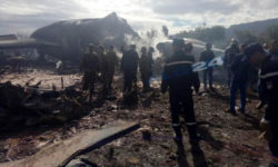 Συνετρίβη αεροσκάφος στην Αλγερία-Αναφορές για εκατοντάδες νεκρούς