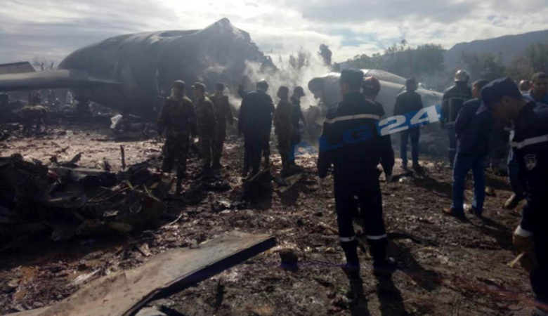 Συνετρίβη αεροσκάφος στην Αλγερία-Αναφορές για εκατοντάδες νεκρούς