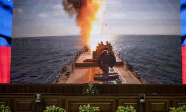 Φεύγουν τα ρωσικά πλοία από τη Συρία μετά τις πολεμικές απειλές