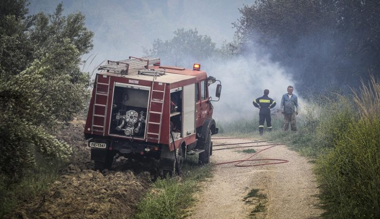 Απανθρακώθηκε ζωντανός καίγοντας ξερά χόρτα