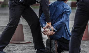 Kινηματογραφική σύλληψη στη Θεσσαλονίκη: Έπιασαν διακινητή μεταναστών ύστερα από καταδίωξη