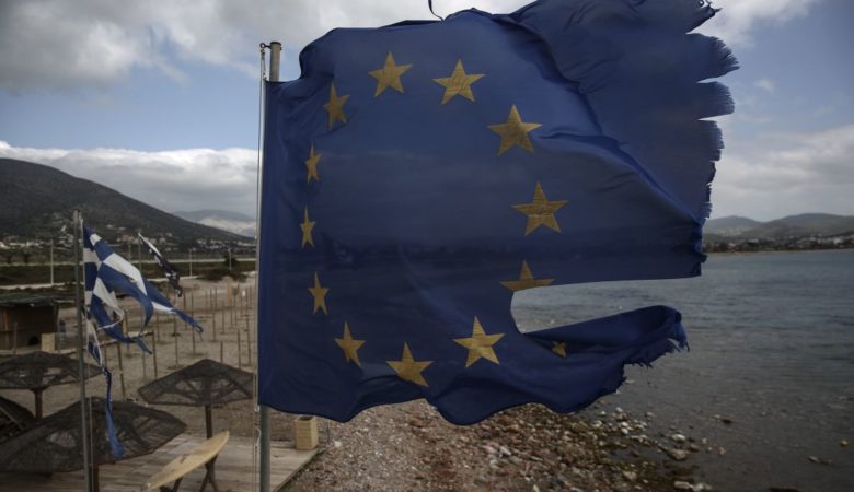 Ηandelsblatt: Δύσκολη επιστροφή της Ελλάδας στις κεφαλαιαγορές