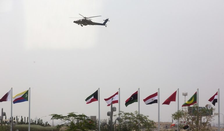 Οι σαουδαραβικές δυνάμεις ασφαλείας κατέρριψαν τηλεχειριζόμενο αεροπλάνο-παιχνίδι