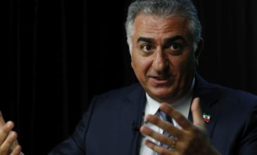 Ο Ρεζά Παχλαβί, ο εξόριστος γιος του ανατραπέντος σάχη λέει πως θα επιστρέψει στο Ιράν