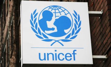 Unicef: Ένα στα τρία μικρά παιδιά είναι υποσιτισμένα ή υπέρβαρα