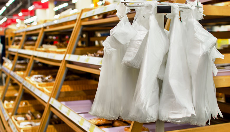 Μειώθηκε κατά 65% η χρήση πλαστικής σακούλας στην Ελλάδα