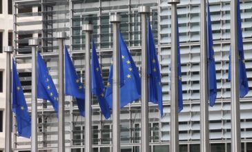 ΕΕ: Οι 27 θέλουν να ενταθούν οι προσπάθειες για τους εμβολιασμούς κατά του κορονοϊού