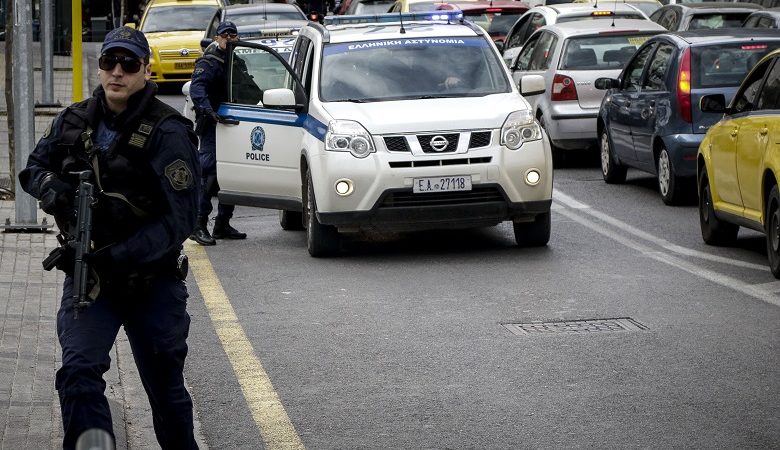 Πάνω από 80 Έλληνες αστυνομικοί θα φυλάνε τον Τούρκο αξιωματικό