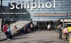 Ολλανδία: Παραιτήθηκε ο διευθυντής του αεροδρομίου στο Άμστερνταμ, λόγω των συνεχιζόμενων προβλημάτων