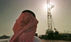 Αυξήσεις στις διεθνείς τιμές του πετρελαίου – Μειώνει την παραγωγή της η Σαουδική Αραβία