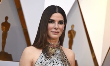Πέθανε μετά από τριετή «μάχη» με το ALS ο σύντροφος της Σάντρα Μπούλοκ