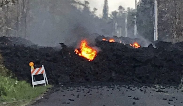 Λάβα, σεισμοί και εκκενώσεις στον παράδεισο της Χαβάης