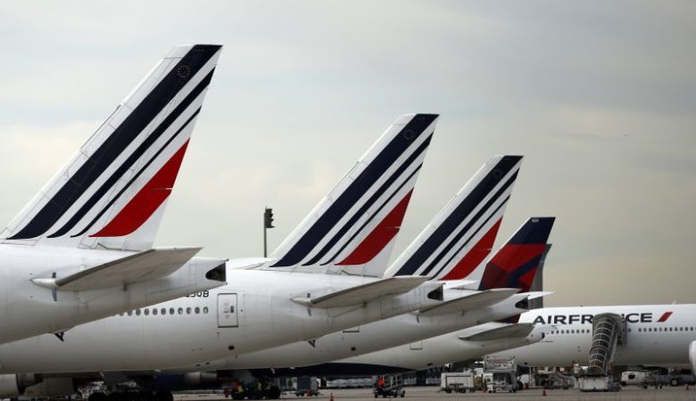 Σκληραίνει τη στάση της απέναντι στην Air France η κυβέρνηση Μακρόν