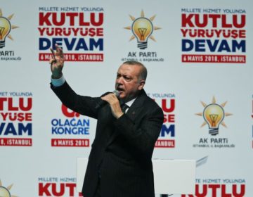 Ερντογάν: Το AKP χρειάζεται κοινοβουλευτική πλειοψηφία για αλλαγές
