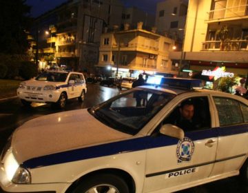 Άγρια επίθεση με κατσαβίδια δέχθηκε 21χρονος από δέκα άτομα στη Γλυφάδα