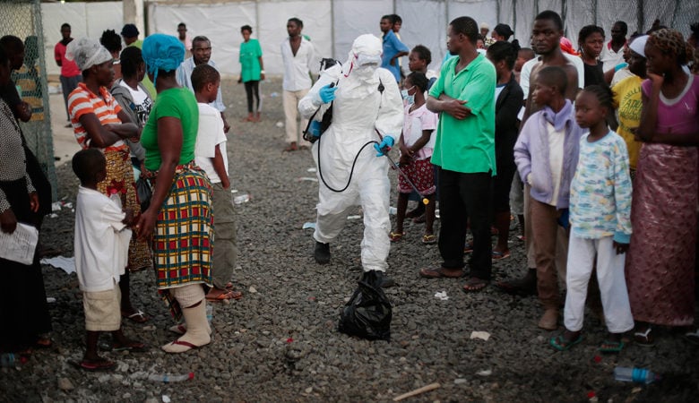 Γυναίκα που πέθανε από Έμπολα στο Κονγκό πιθανόν να πήγε και στη Ρουάντα