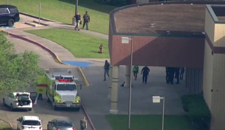 Τουλάχιστον 8 νεκροί στο Λύκειο του Τέξας, μαθητής ο δράστης