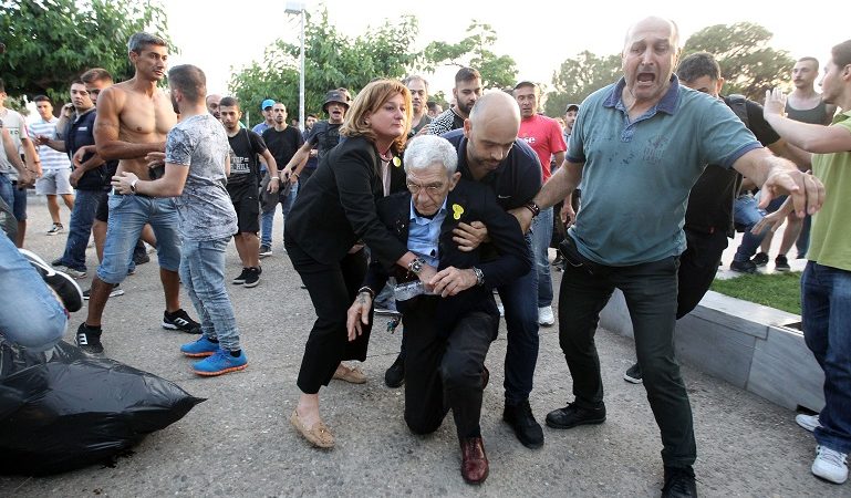 Hurriyet: Επιτέθηκαν στον δήμαρχο που λέει τους Τούρκους «αδέρφια»