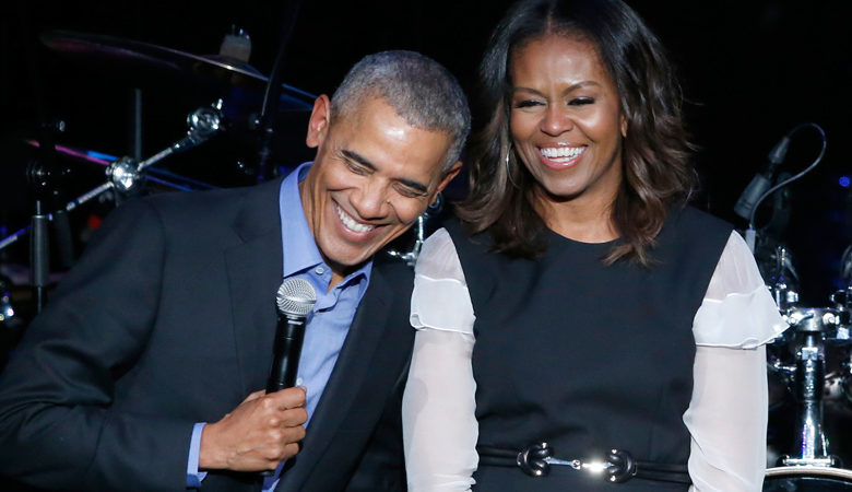 Τα τρυφερά μηνύματα Μπαράκ και Μισέλ Ομπάμα για την 27η επέτειο τους
