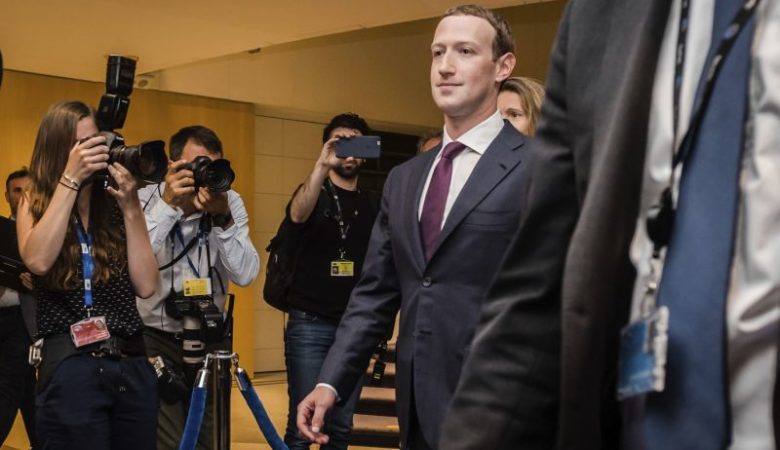 Η «συγγνώμη» του Ζάκερμπεργκ για τα λάθη του Facebook