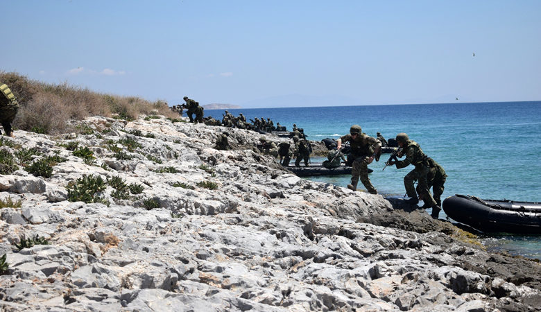 Έλληνες καταδρομείς της Ζ ΜΑΚ σε κοινή άσκηση με Κύπριους κομάντος