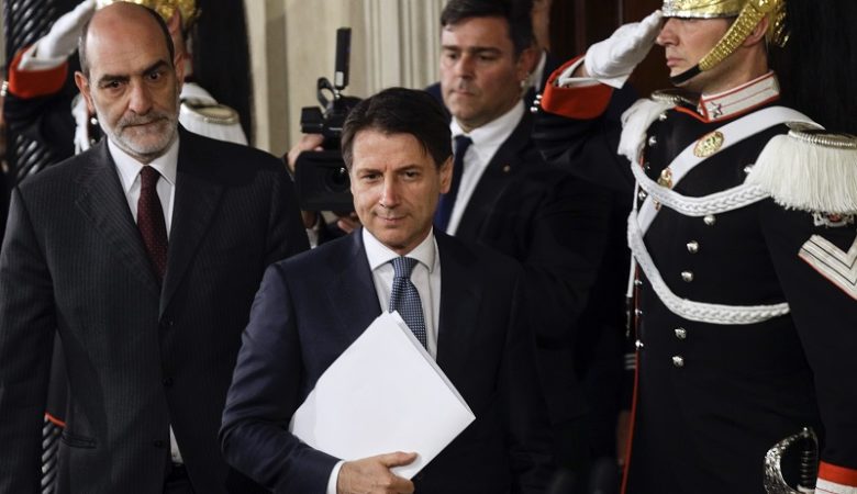 Reuters: Μικρές πιθανότητες επιβίωσης για τη νέα ιταλική κυβέρνηση
