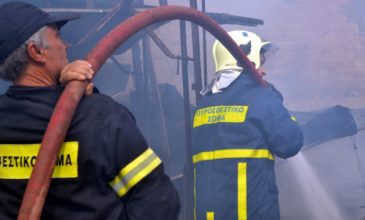 Συναγερμός για πυρκαγιά σε μονοκατοικία στη Βουλιαγμένη