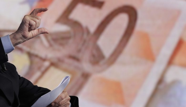 «Η Ιταλία δεν σχεδιάζει να αποχωρήσει από το ευρώ»