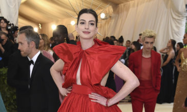 Ο νέος ρόλος της Αν Χάθαγουεϊ στη μικρή οθόνη σε μια απίστευτη ιστορία απαγωγής και πίστης