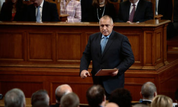 Η Βουλγαρία χαιρέτησε την εξέλιξη στη Βουλή των Σκοπίων