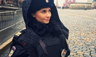 Οι Ιάπωνες ερωτεύτηκαν αυτή τη σέξι ρωσίδα αστυνομικό
