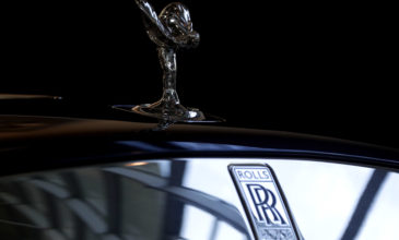 Βρετανία: Η Rolls-Royce θα απολύσει 9.000 εργαζομένους