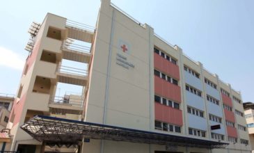 Κορονοϊός: Συναγερμός στα νοσοκομεία της Λάρισας – Θετικοί επτα ιατροί