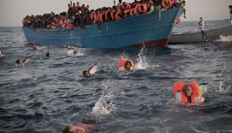 Νήσος Έλις 2018, Εκτός Ευρώπης θα αποβιβάζονται οι πρόσφυγες πριν το άσυλο