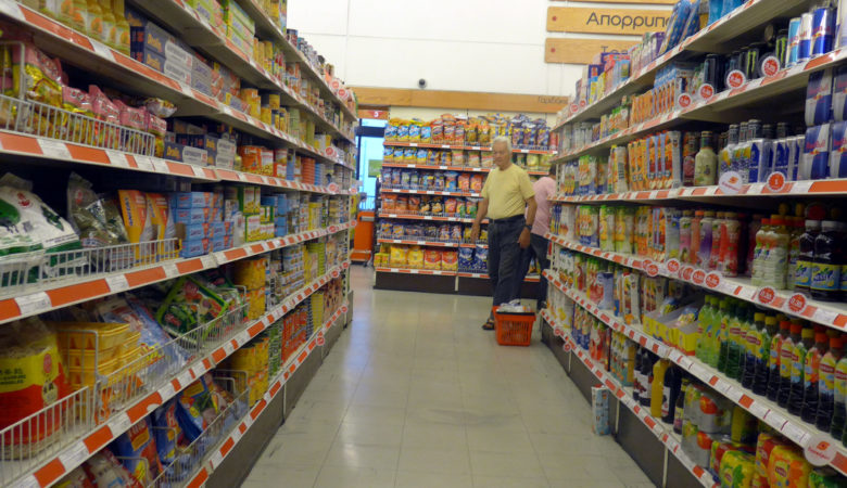 Θεσσαλονίκη: Έκλεψε προϊόντα από σούπερ μάρκετ και δάγκωσε την υπάλληλο που πήγε να τη σταματήσει