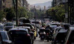 Να συμμορφωθεί η Ελλάδα με τους κανόνες για τη φορολογία των αυτοκινήτων ζητά η Κομισιόν