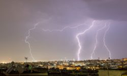 Χαλάει ο καιρός και πάλι από σήμερα το βράδυ – Πώς θα κινηθεί η κακοκαιρία