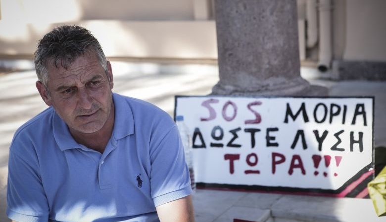 Συνεχίζει για δεύτερη ημέρα την απεργία πείνας ο δήμαρχος της Μόριας