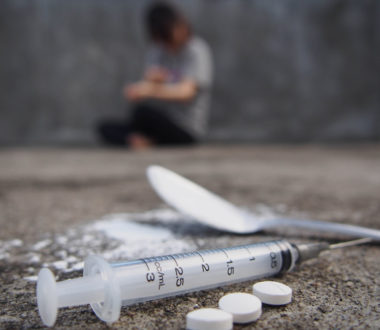 Μειώθηκαν οι θάνατοι από υπερβολική δόση ναρκωτικών στις ΗΠΑ μετά από έξι χρόνια