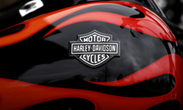 Ο Τραμπ τα βάζει και με την Harley-Davidson για τους δασμούς