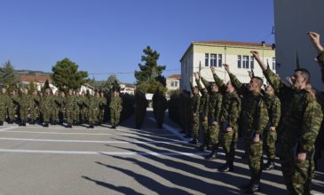 Αυξάνεται η στρατιωτική θητεία στους 12 μήνες λόγω έντασης με την Τουρκία