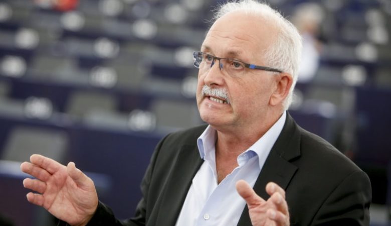Μπούλμαν: Όλοι αναγνωρίζουν ότι η Ελλάδα βρίσκεται σε καλό δρόμο