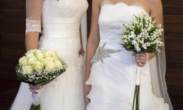 Στην Ερεσό ο πρώτος επίσημος γάμος μεταξύ δύο γυναικών