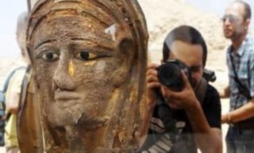 Εντυπωσιακή μάσκα μούμιας στην Αίγυπτο με αρχαιοελληνική τεχνοτροπία