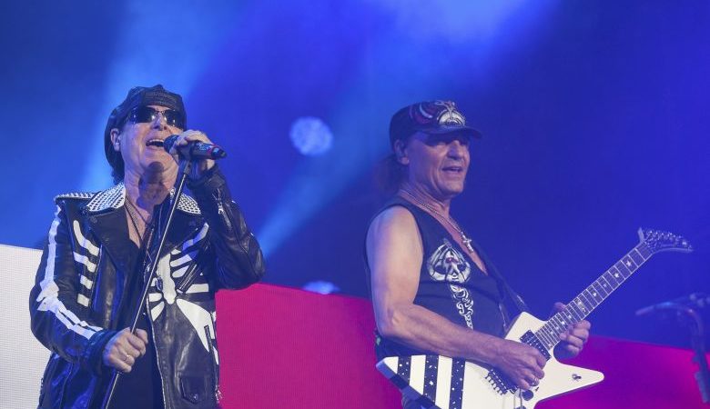 Scorpions: Επανακυκλοφορούν 12 άλμπουμ τους σε έγχρωμα βινύλια