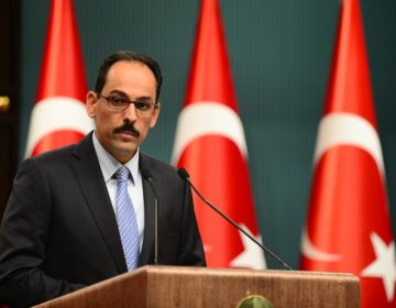 «Πυρ και μανία» η Άγκυρα με την ημέρα μνήμης της γενοκτονίας των Αρμενίων στην Γαλλία