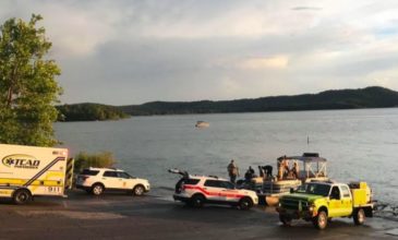 Οχτώ νεκροί από ανατροπή βάρκας σε σχήμα πάπιας σε λίμνη στο Μιζούρι