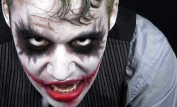 Ο «Joker» ξαναχτυπά για να απελευθερώσει το χάος