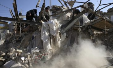Σεισμός στο Ιράν: Τουλάχιστον 5 νεκροί και 120 τραυματίες